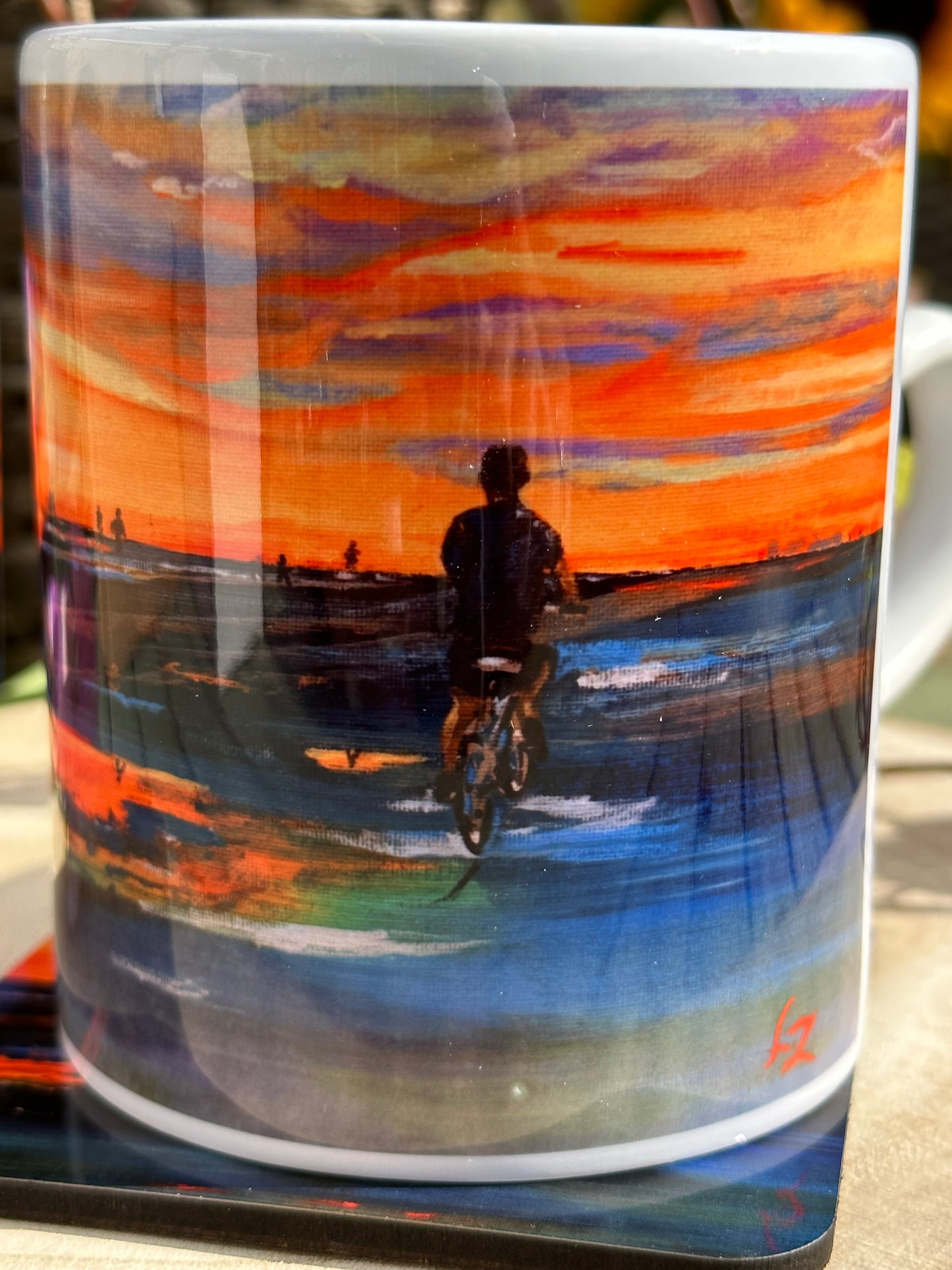 Giftbox Sunset Cycle Siesta Key mug detail